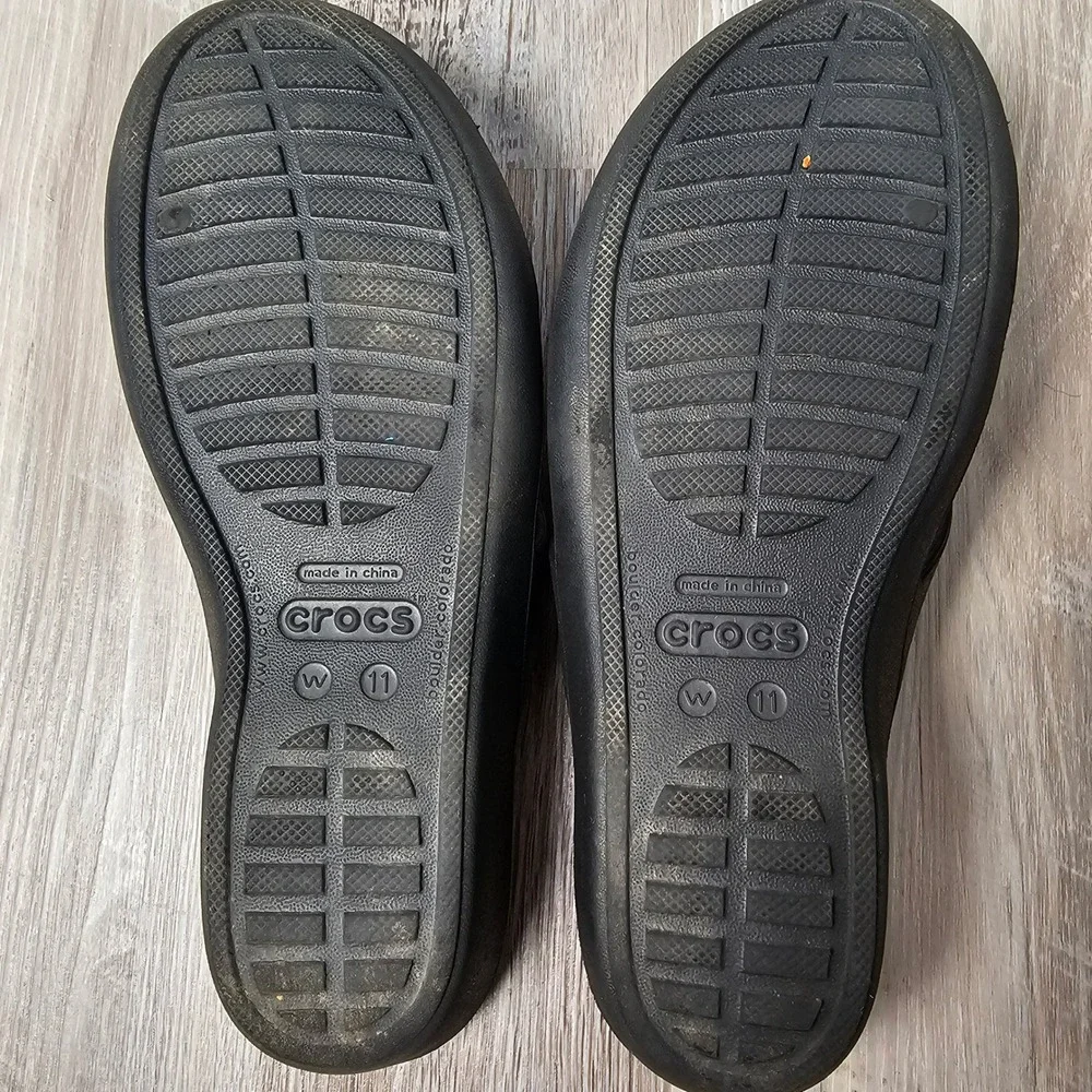Crocs Women Patricia II Strappy Wedge Sandal Size 11 Black Comfort Gorpcore